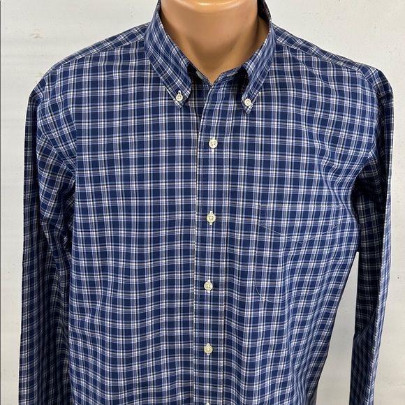 Ralph Lauren long sleeve button down collar Shirt.  XL - Picture 2 of 7